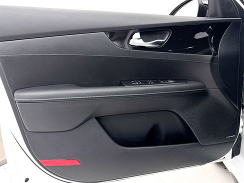 Certified 2024 Kia Forte GT-Line w/ GT-Line Premium Package FWD image 31