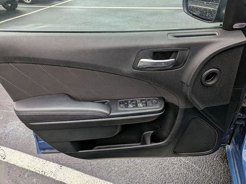 Used 2023 Dodge Charger SXT image 12