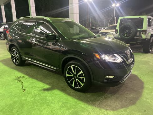 Used 2017 Nissan Rogue SL w/ SL Premium Package image 8