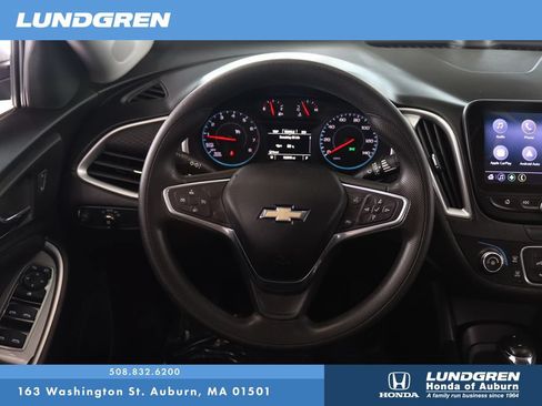 Used 2019 Chevrolet Malibu LS FWD image 17