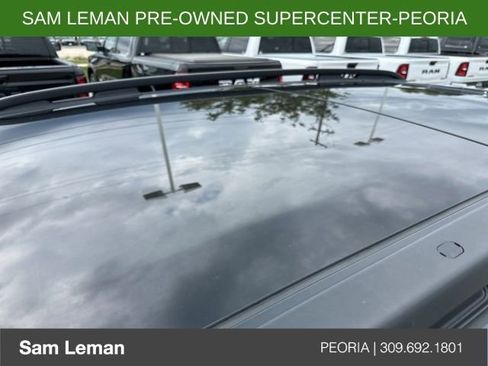 Used 2021 Jeep Renegade Latitude w/ Sun & Sound Group image 10