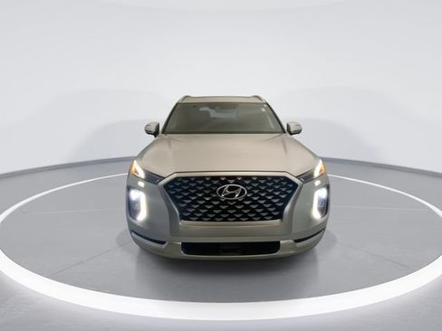 Used 2022 Hyundai Palisade Calligraphy w/ Winter Package FWD image 7