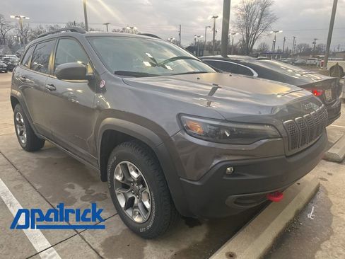 Used 2020 Jeep Cherokee Trailhawk w/ Comfort/Convenience Group image 1