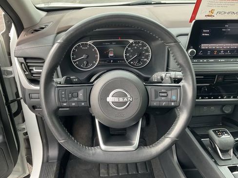 Certified 2023 Nissan Rogue SV w/ SV Premium Package image 21