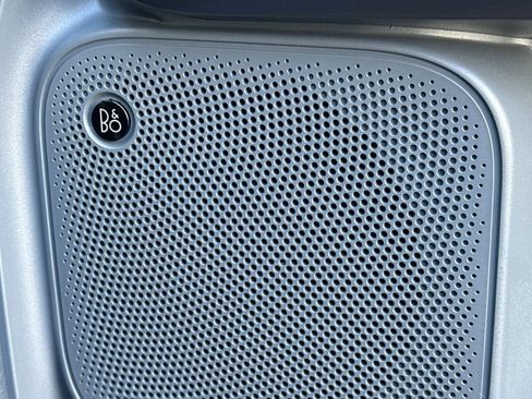 Certified 2024 Ford Maverick Lariat w/ Black Appearance Package image 18