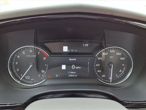 Certified 2023 Cadillac XT6 Premium Luxury image 29