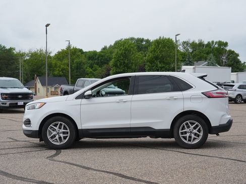 Used 2024 Ford Edge SEL w/ Convenience Package AWD/4WD image 7