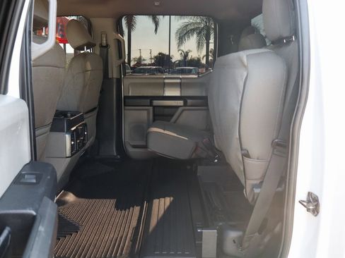 Used 2022 Ford F250 XLT w/ Black Appearance Package image 41