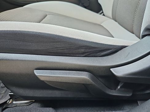 Used 2018 Subaru Crosstrek 2.0i AWD/4WD image 33