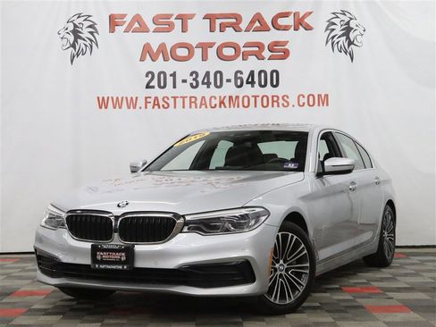 Used 2019 BMW 530i xDrive w/ Convenience Package AWD/4WD image 1