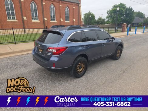 Used 2017 Subaru Outback 2.5i Premium AWD/4WD image 10