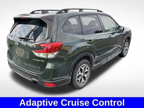 Used 2024 Subaru Forester Premium AWD/4WD image 5