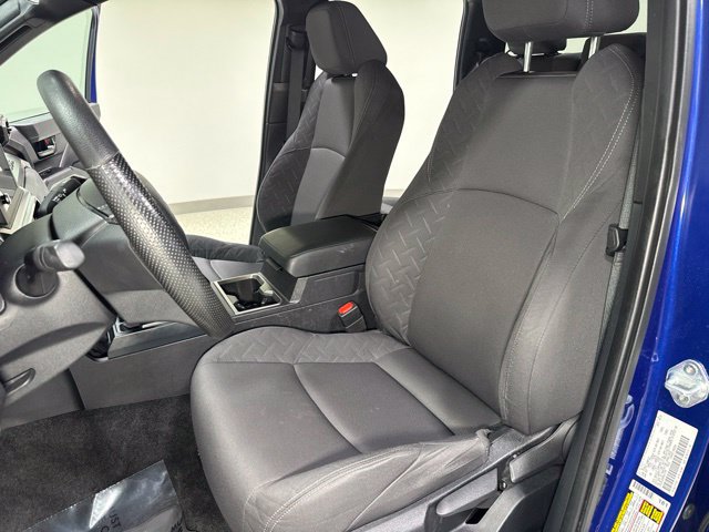 Used 2024 Toyota Tacoma SR5 AWD/4WD image 14