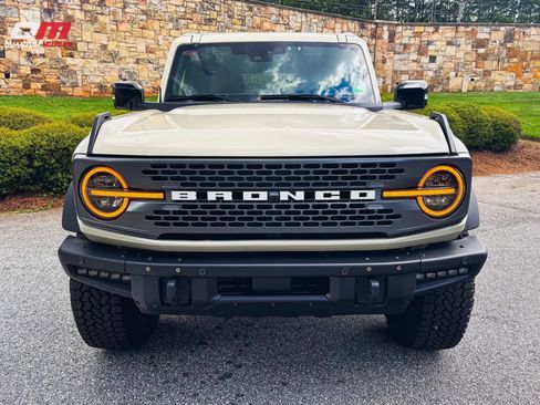 Used 2025 Ford Bronco Badlands AWD/4WD image 9