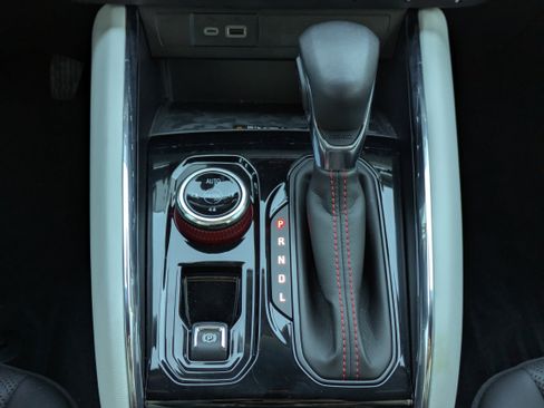 Certified 2023 GMC Canyon AT4X image 20