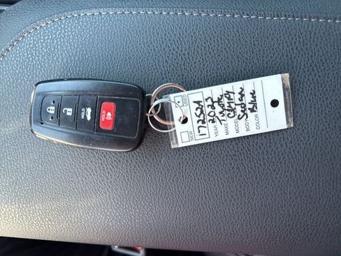 Used 2023 Toyota Camry XLE w/ Cold Weather Package FWD image 21