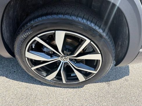 New 2026 Volkswagen Atlas SEL Premium R-Line AWD/4WD image 10