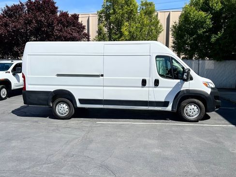 Used 2023 RAM ProMaster 3500 FWD image 6