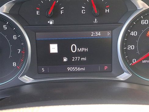 Used 2022 Chevrolet Traverse RS w/ LPO, Cargo Package image 24