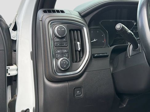 Used 2023 GMC Sierra 3500 AT4 w/ AT4 Premium Plus Package AWD/4WD image 10