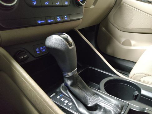 Used 2020 Hyundai Tucson SE FWD image 26