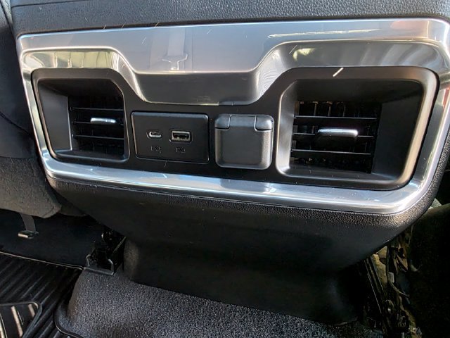 Used 2019 GMC Sierra 1500 Elevation w/ Elevation Value Package AWD/4WD image 16