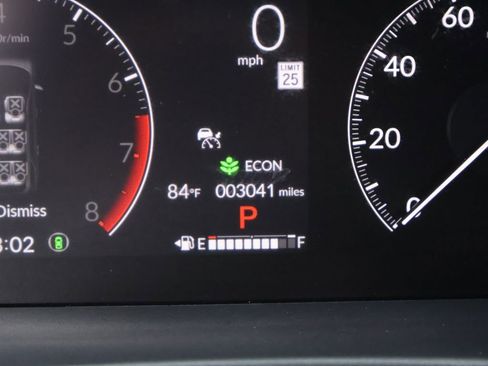 Used 2025 Honda Pilot Touring image 36