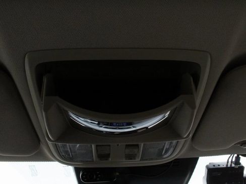 Used 2019 Honda CR-V Touring image 42