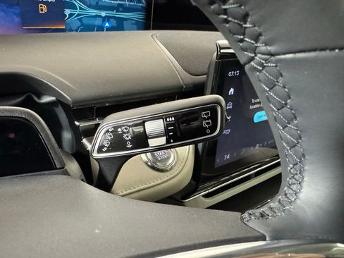 New 2026 Lincoln Nautilus Premier w/ Equipment Group 102A image 43