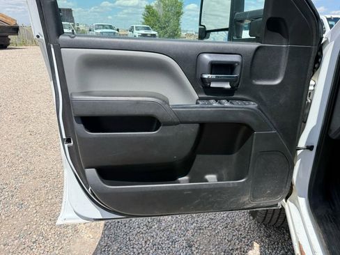 Used 2019 GMC Sierra 2500 4x4 Crew Cab image 28
