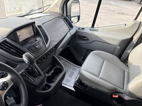 Used 2015 Ford Transit 150 130 Medium Roof image 24
