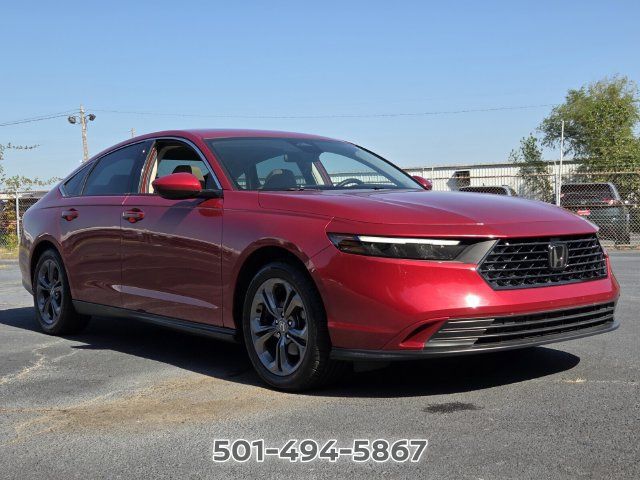 Used 2023 Honda Accord EX image 7