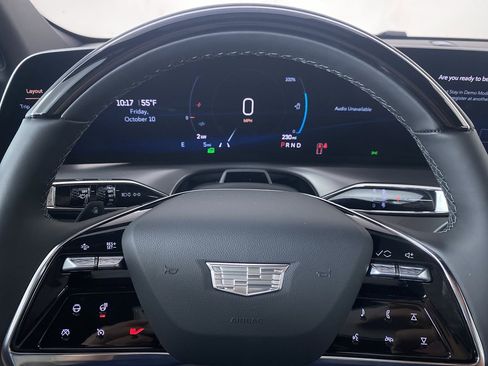 New 2026 Cadillac Vistiq Luxury w/ LPO, Floor Liner Package image 3