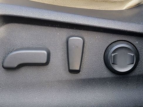 Used 2021 Subaru Ascent Limited w/ Popular Package #2A image 4