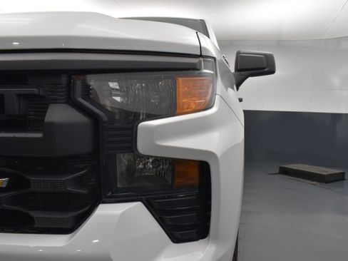 Used 2022 Chevrolet Silverado 1500 W/T w/ WT Value Package image 5