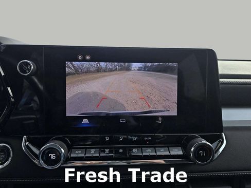 Used 2023 Chevrolet Colorado LT w/ LT Convenience Package image 14