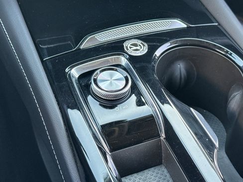 Used 2025 Buick Envision Sport Touring image 29