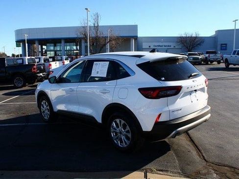 Used 2024 Ford Escape Active image 9