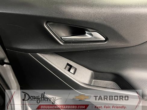 Used 2025 Chevrolet Equinox LT FWD image 34