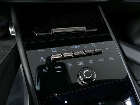 New 2026 Porsche Cayenne Turbo image 15