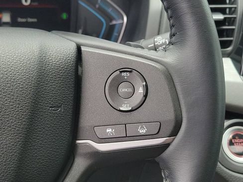 Certified 2024 Honda Odyssey EX-L image 25