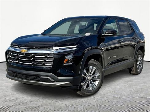 New 2026 Chevrolet Equinox LT w/ Convenience Package II image 3