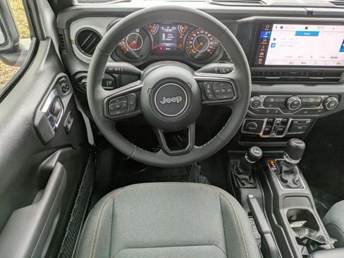 New 2026 Jeep Gladiator Sport image 14