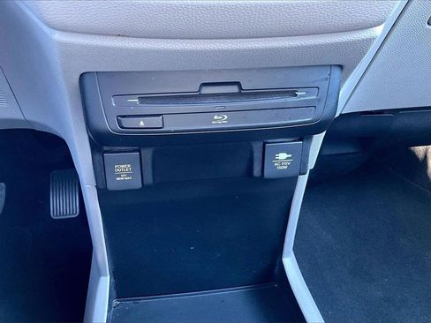 Used 2018 Honda Odyssey EX-L image 24