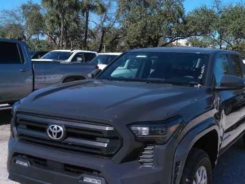 Used 2024 Toyota Tacoma SR5 image 2