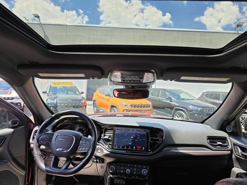 Certified 2023 Dodge Durango GT RWD image 4