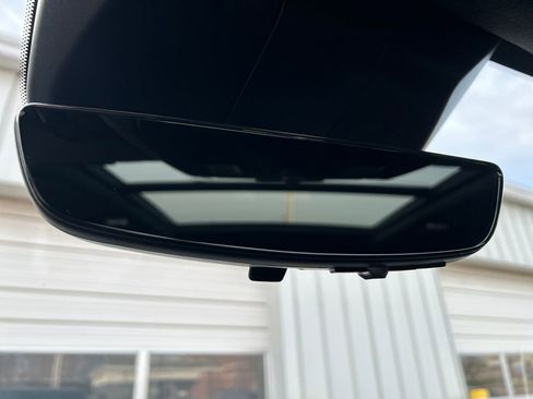 Used 2023 Cadillac Escalade Sport Platinum w/ LPO, ONYX Package image 43