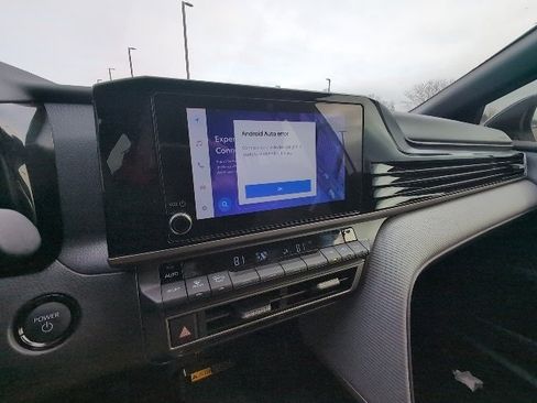 Certified 2025 Toyota Camry SE image 12