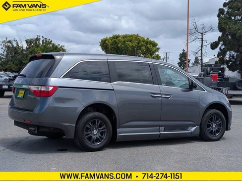 Used 2012 Honda Odyssey EX-L image 3
