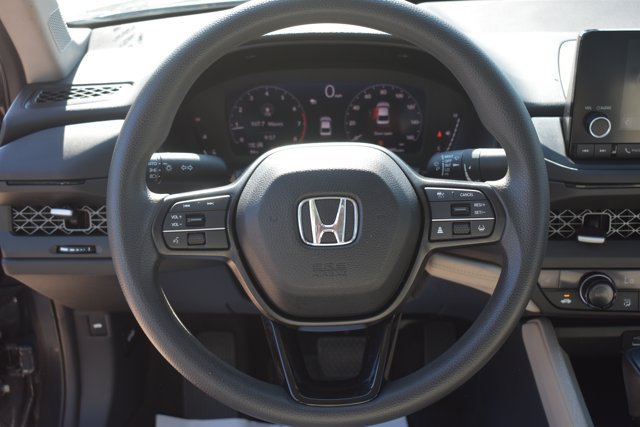 Used 2023 Honda Accord EX image 19